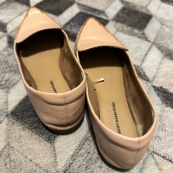 Women’s Pink Blush Flats Shoes Size 7 - Picture 2 of 3